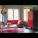 Confort et authenticité - Table Gandhi style indien robuste pour salon ou espace détente à Dakar