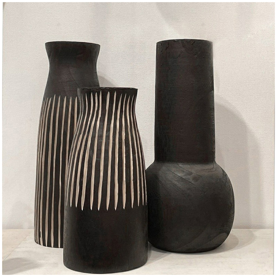 AYA - Vase en bois primitif ligne noir gm 13,5xH35,5cm