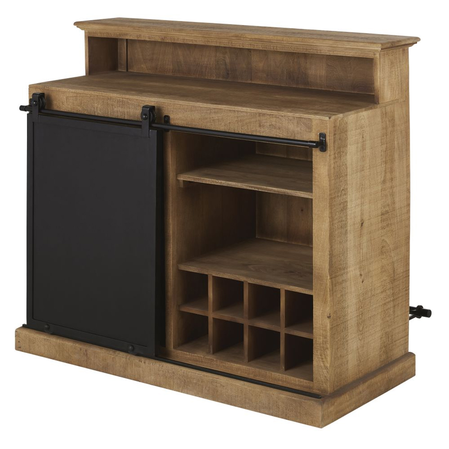 Bar Germain en bois de manguier massif avec casiers pour bouteilles et étagères, vue latérale, Dakar, Sénégal.