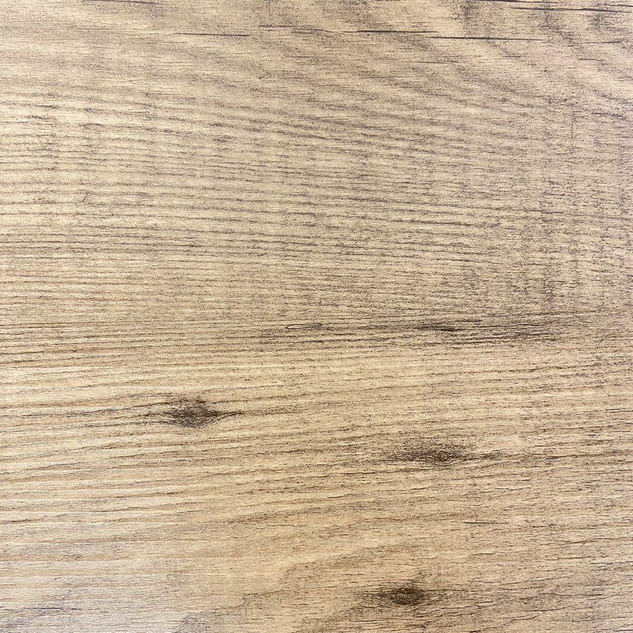 Gros plan sur le plateau en bois de la console avec des détails de texture naturelle, Dakar, Sénégal.