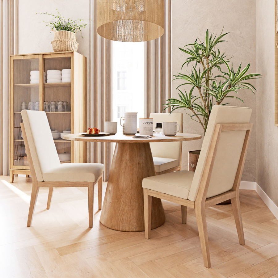 Ambiance intérieure moderne avec la Chaise Throne blanc ivoire, parfaite pour accompagner une table à manger élégante - Dakar, Sénégal