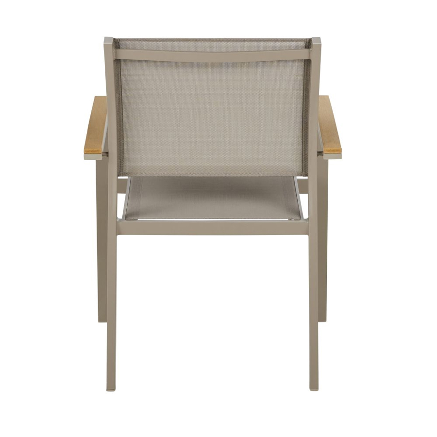 Fauteuil de jardin taupe avec accoudoirs en bois, vue arrière, Dakar, Sénégal.