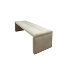 Banquette Ivana beige en velours avec design moderne et pieds intégrés à Dakar, Sénégal.