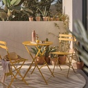 Confort et authenticité - Chaises de jardin GUINGUETTE pour moments conviviaux à Dakar