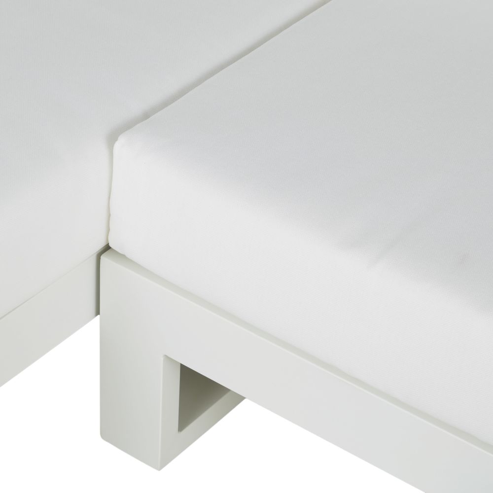 Salon de jardin THETIS, aluminium époxy blanc, 4/5 places avec table basse, Dakar Sénégal
