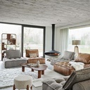 Table basse ovoïde Sacramento, élégante et naturelle, idéale pour salon.