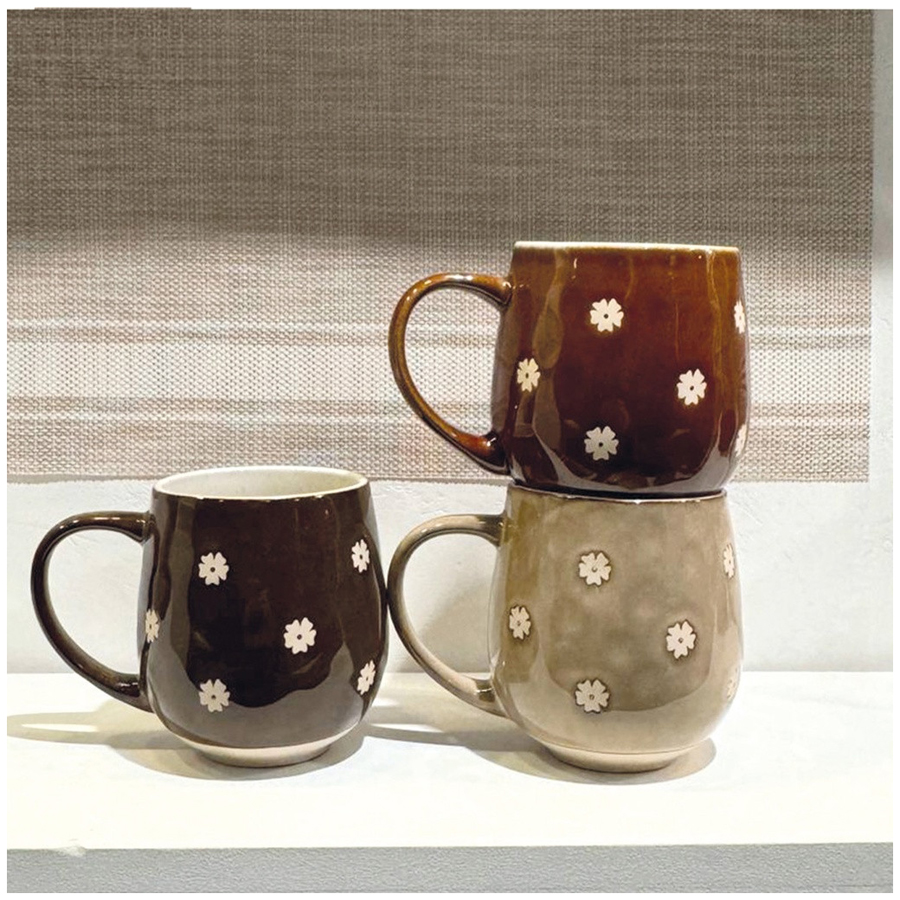 FLOWER - Set de 4 mugs en grès taupe, marron et chocolat à fleurs