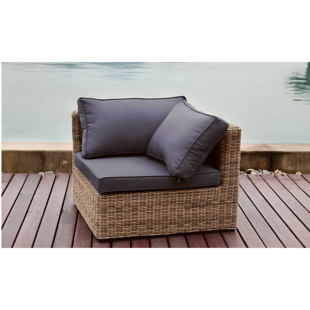 Méridienne Cerrado en résine tressée rotin gris anthracite pour jardin à Dakar, Sénégal