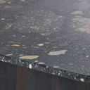 Table basse design Pixus, pierre et manguier massif, 40x80x80 cm - Dakar, Sénégal