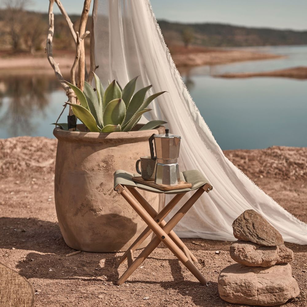 Cache-pot en terre cuite beige RITA pour décoration intérieure à Dakar, Sénégal