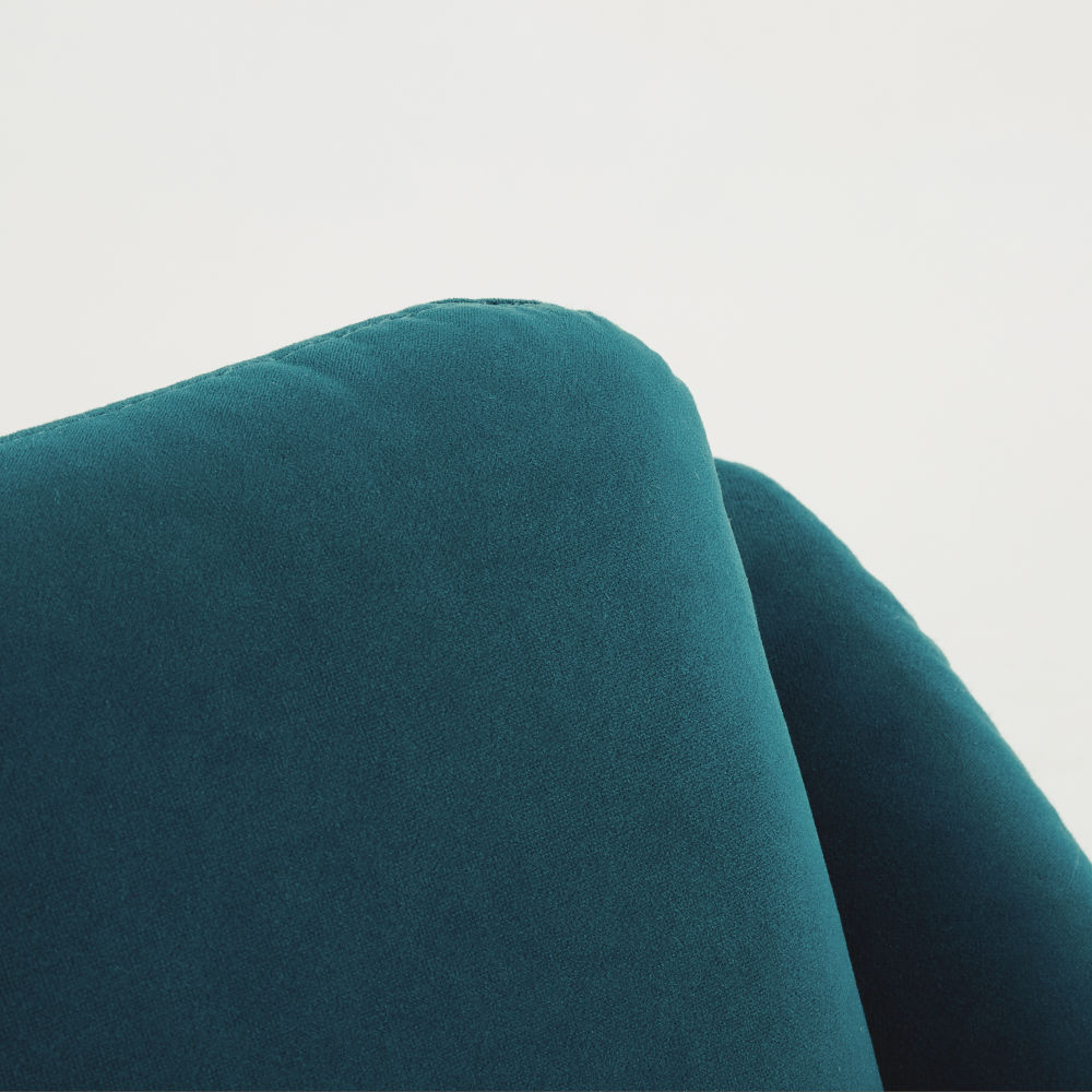 Fauteuil design élégant et confortable en velours - Dakar, Sénégal