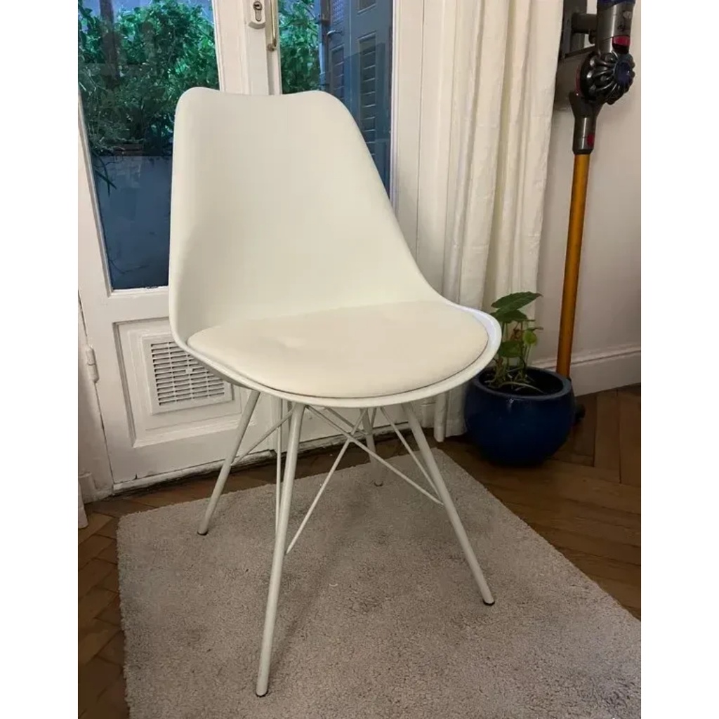 Chaise métal design scandinave blanche