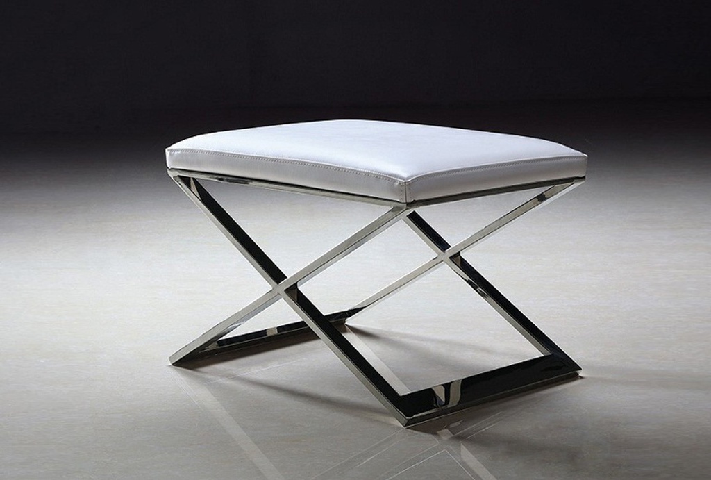 Repose pied simili cuir noir pied acier inox poli