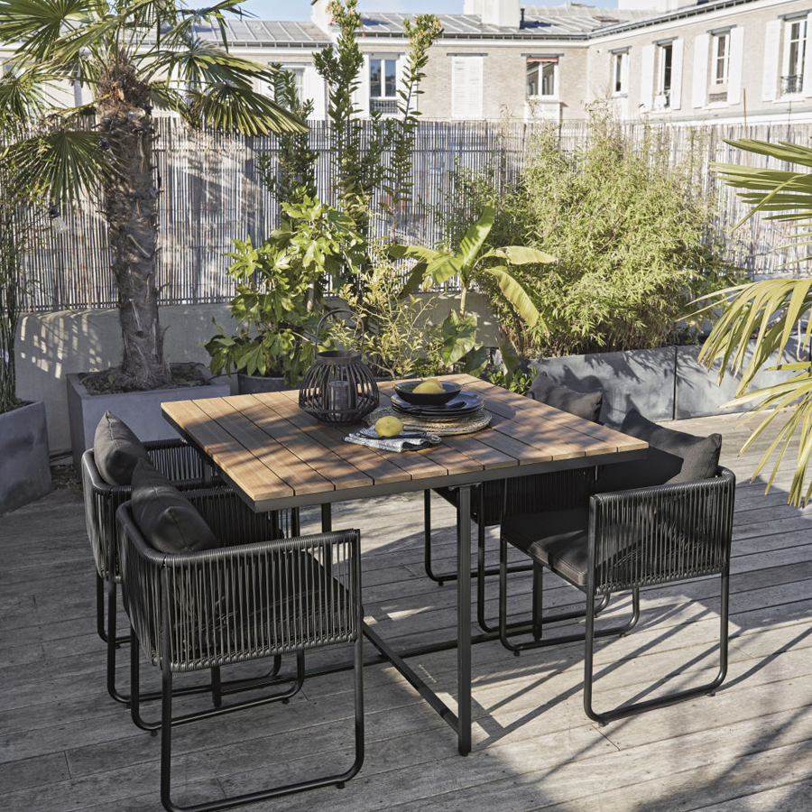 Ensemble table Swann en composite imitation teck et fauteuils en résine recyclée noire de jardin