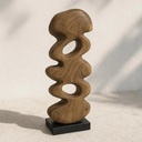 Sculpture en bois ajouré coloris noyer sur base noire
