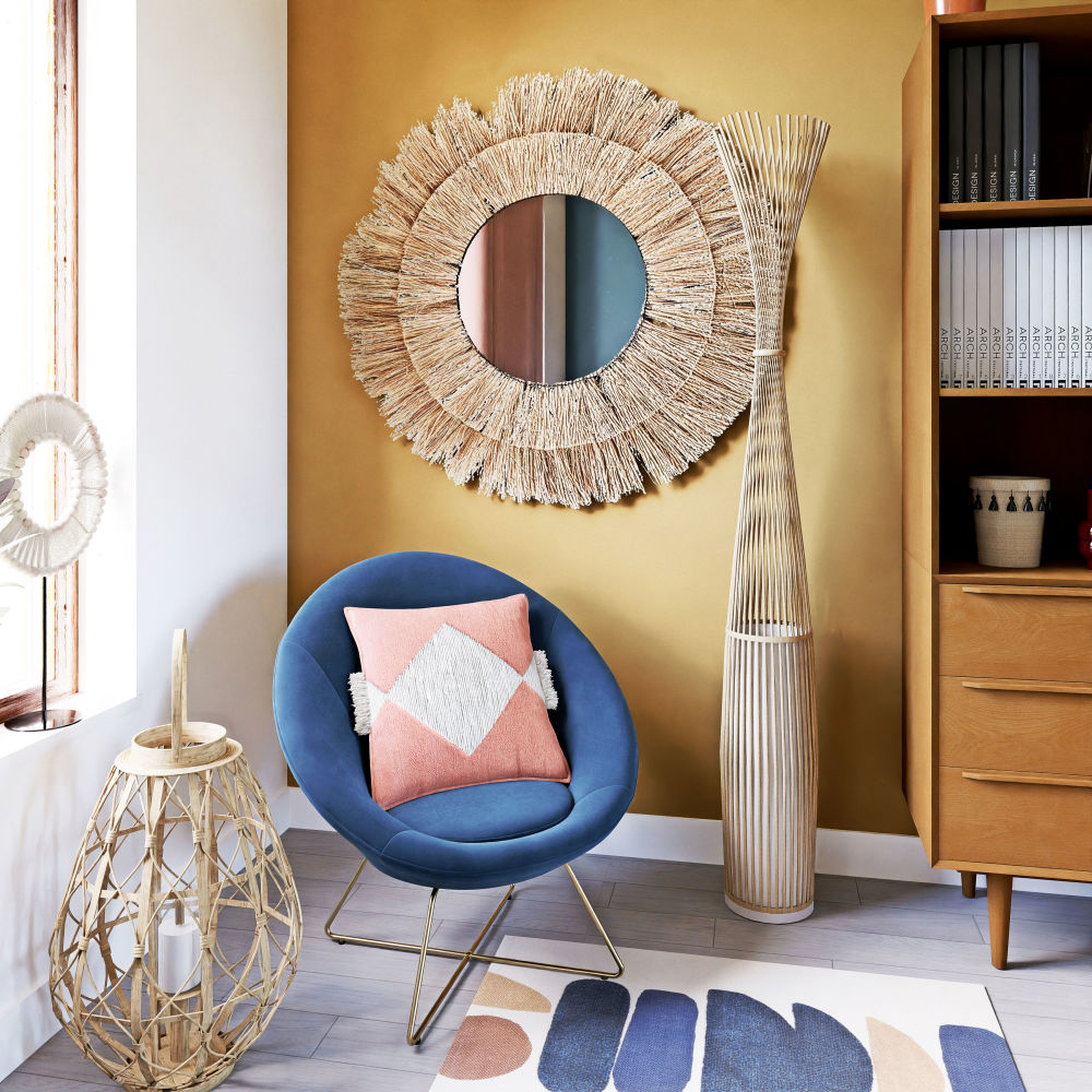 Fauteuil Hipop en velours bleu et pieds en métal