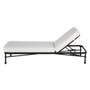 Bain de soleil Marignane en acier noir et matelas en polyester recyclé blanc cassé