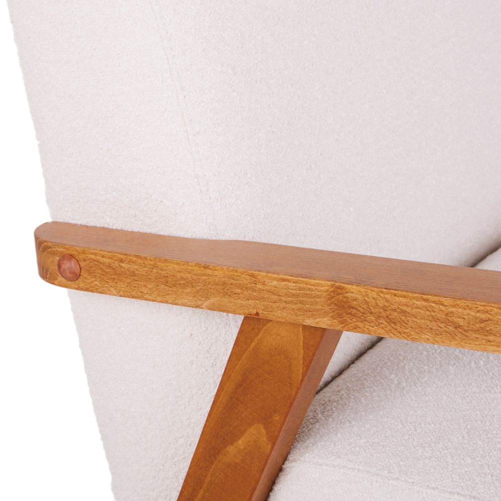 Fauteuil Hermann bouclettes blanches et bois de hêtre