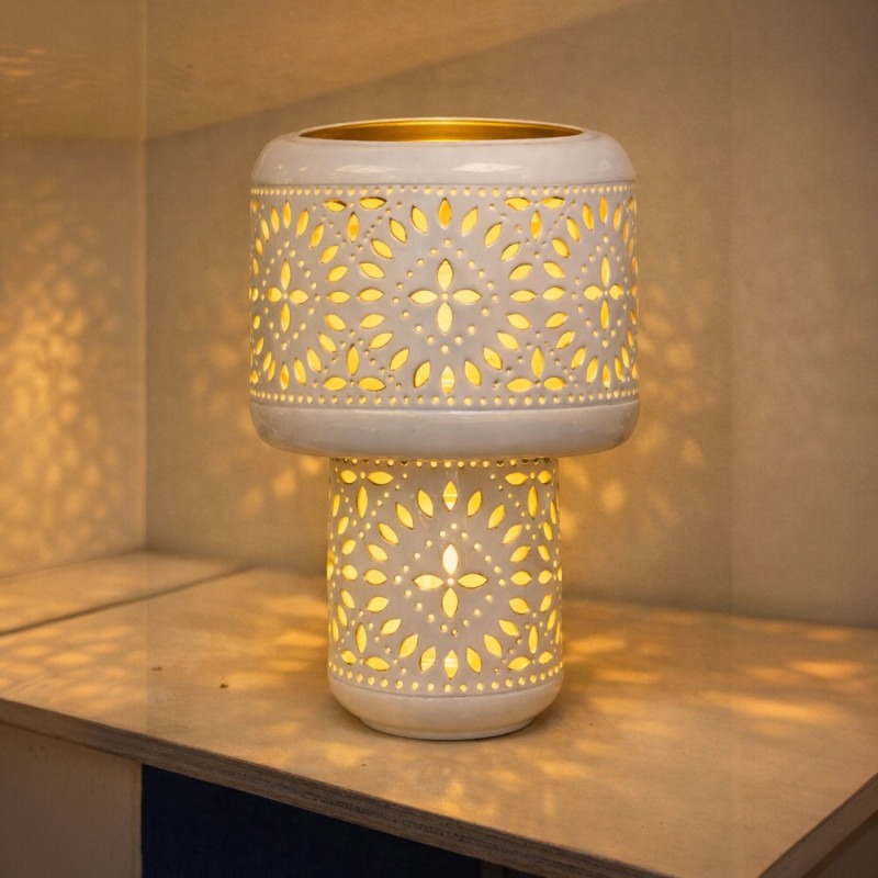 Lampe à poser Nora en métal Émaillé beige H39cm