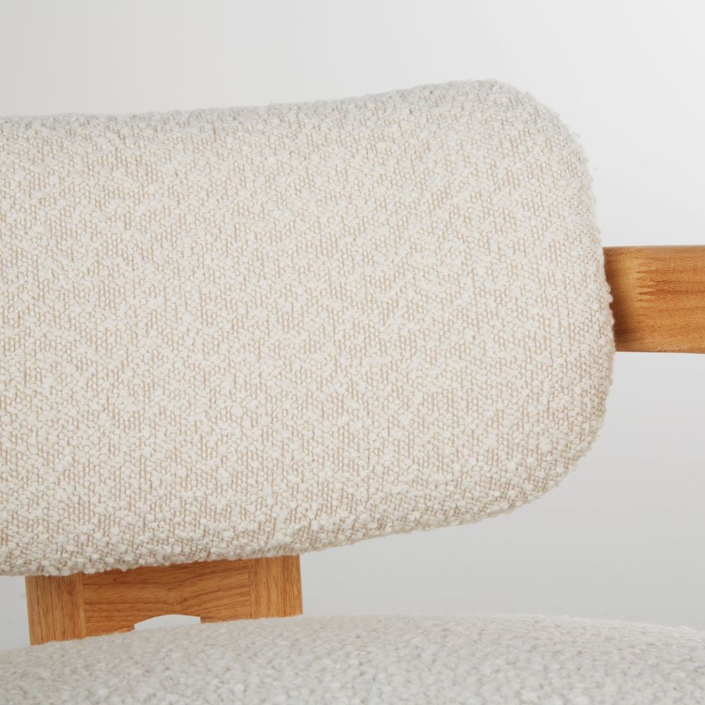 Fauteuil Tripode bouclettes écrues et bois d'hévéa