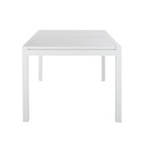 Vue latérale de la table de jardin extensible Louka en aluminium blanc, Dakar, Sénégal