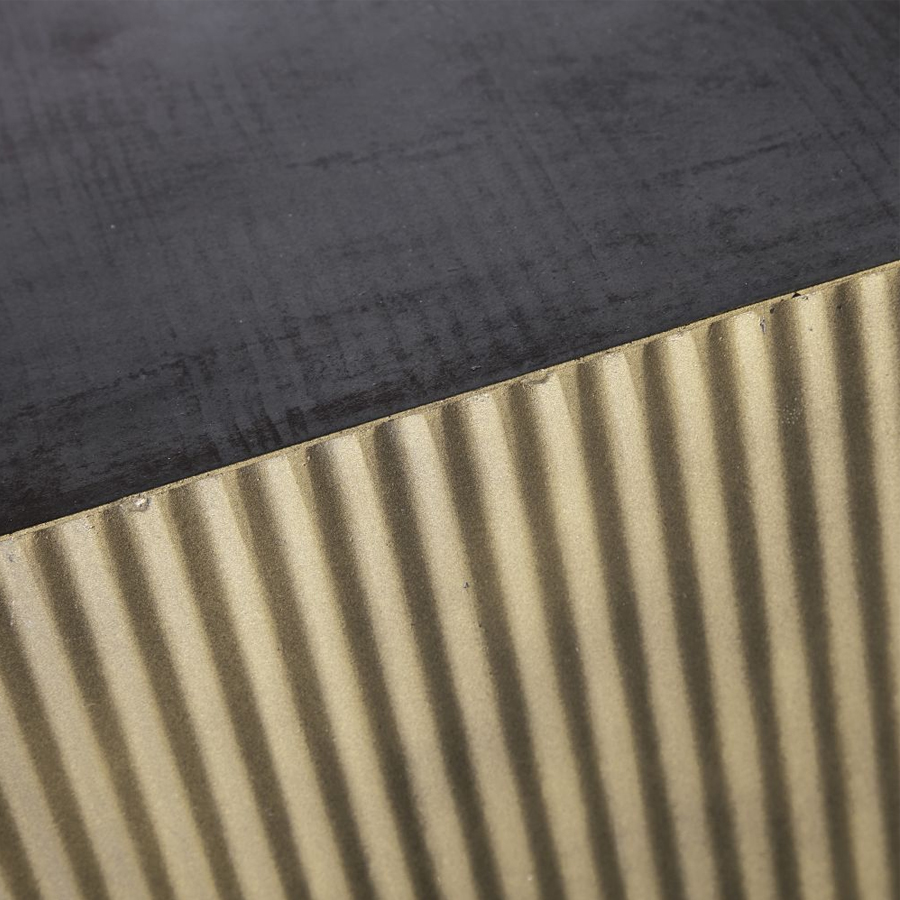 ROCKEFELLER - Table basse en métal ondulé coloris laiton et noir