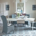 Table à manger en métal coloris laiton pour 6 à 8 personnes - style industriel chic - Dakar, Sénégal