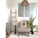 Mobilier design - Miroir robuste avec cadre en raphia pour entrée ou salon moderne au Sénégal