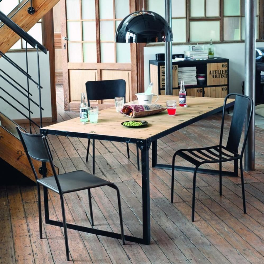 DOCKS - Table à manger indus en sapin et métal 8 personnes L180