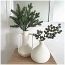 Vase LINE, couleur blanc en grès cérame, décoration élégante, Dakar Sénégal