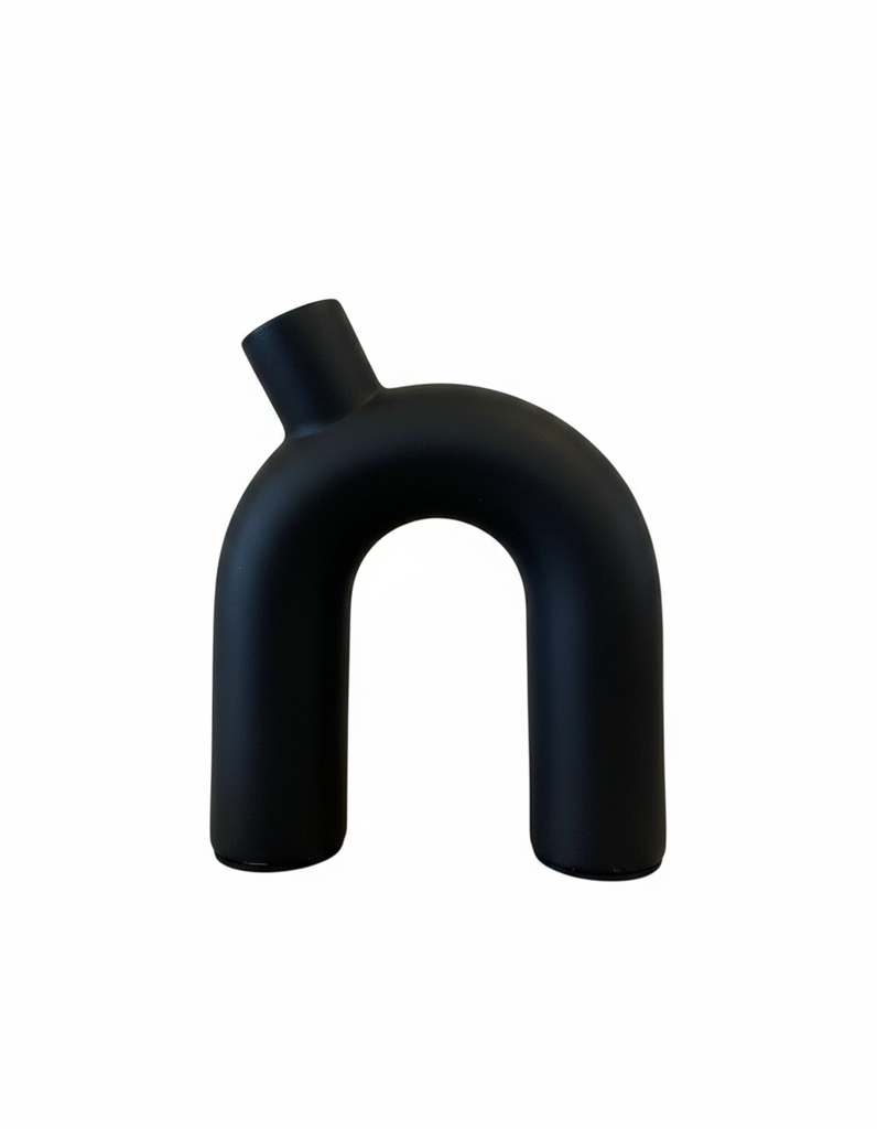 Vase Linéa en métal noir mat