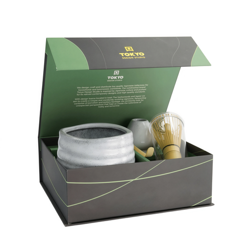 [CNB22118] Coffret cadeau matcha coloris gris clair 4 pièces